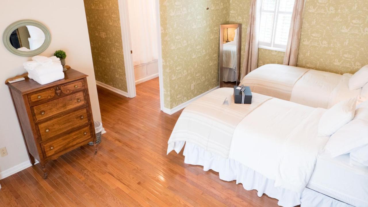 The Manor At Airmont Bed & Breakfast Purcellville Bagian luar foto