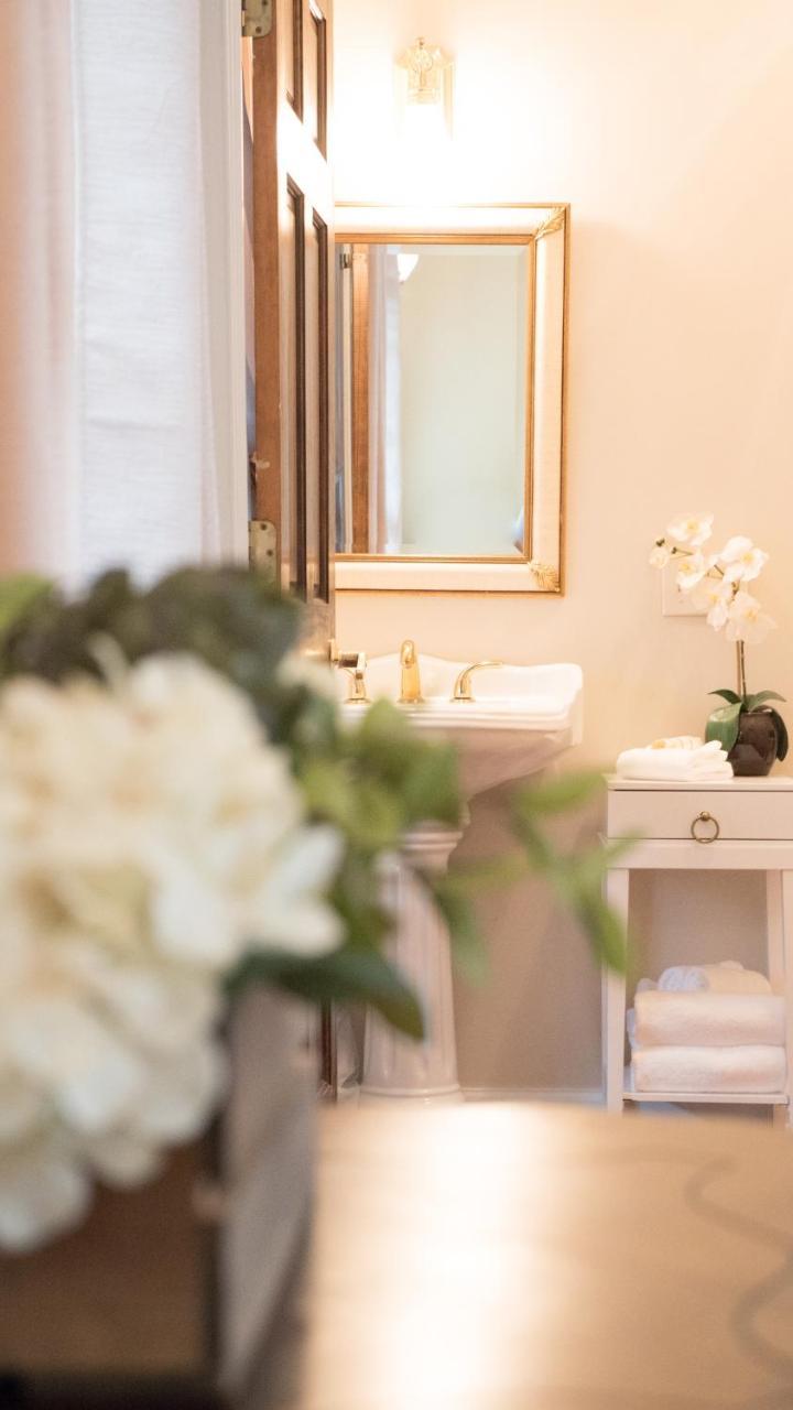 The Manor At Airmont Bed & Breakfast Purcellville Bagian luar foto