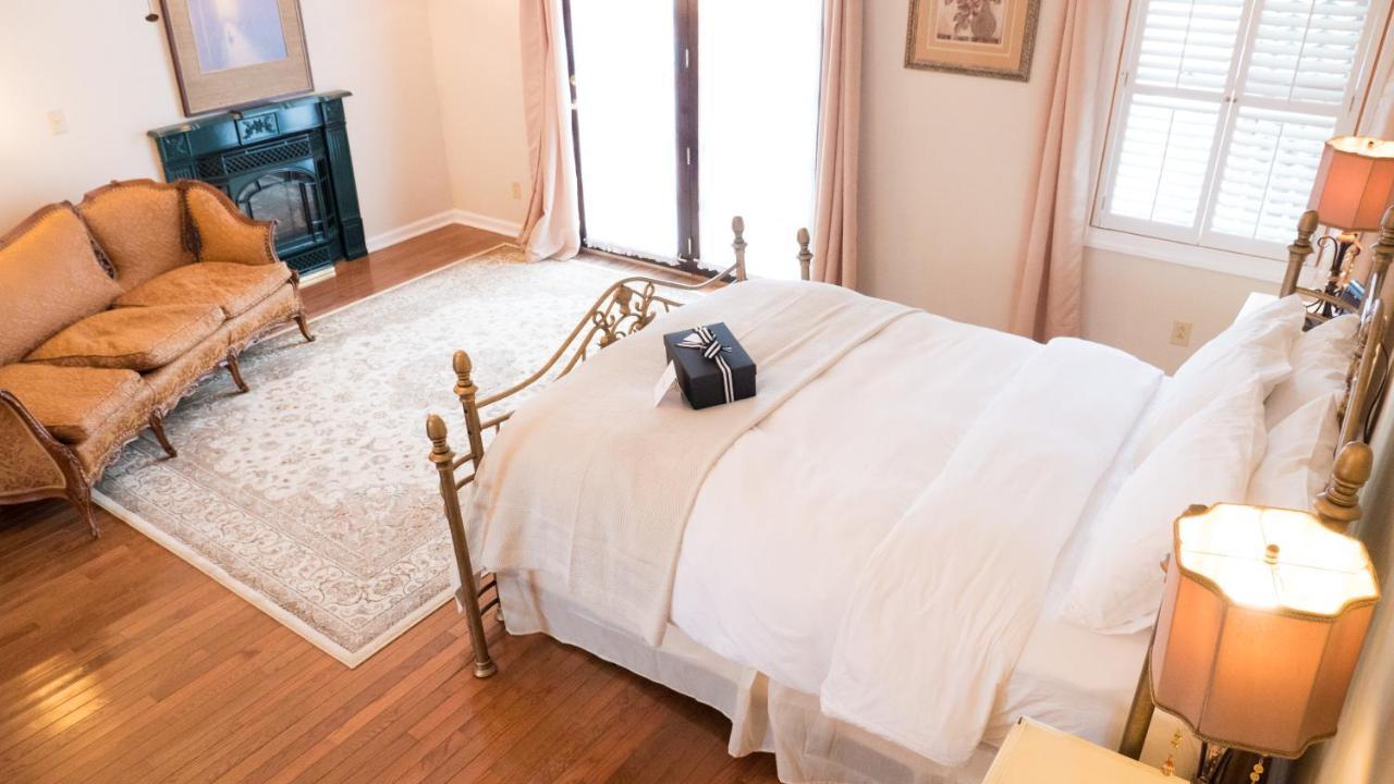 The Manor At Airmont Bed & Breakfast Purcellville Bagian luar foto