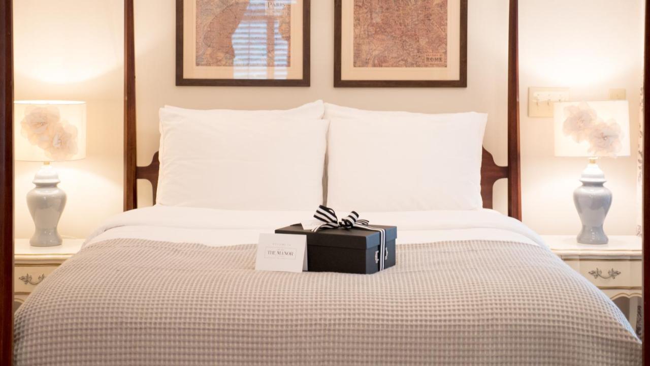 The Manor At Airmont Bed & Breakfast Purcellville Bagian luar foto